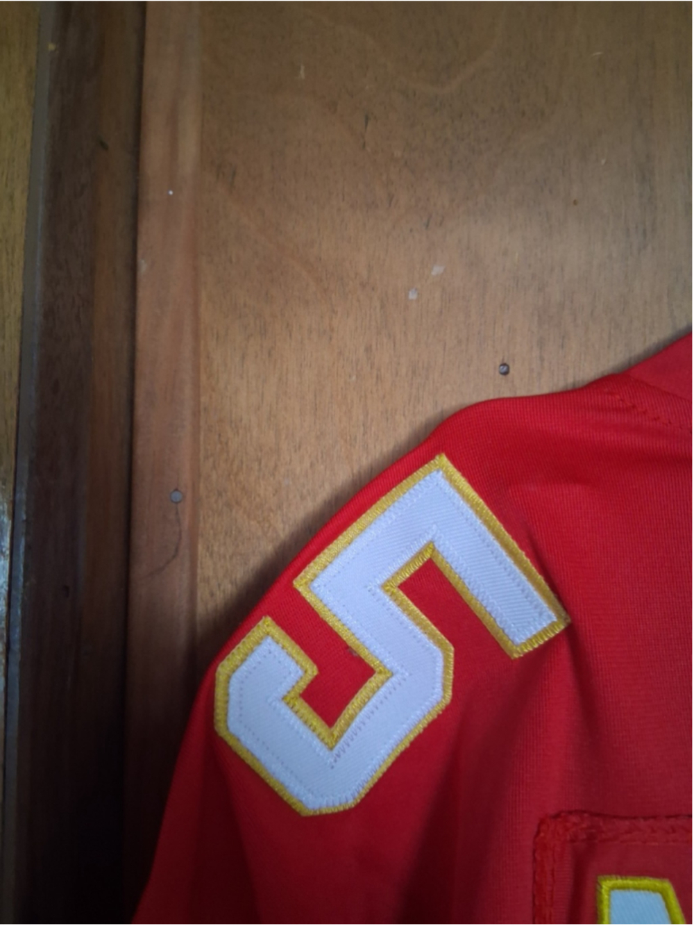 Mystery Sports Card With Patrick Mahomes Red Kansas City Chiefs XXL Jersey - Picture 5 of 10